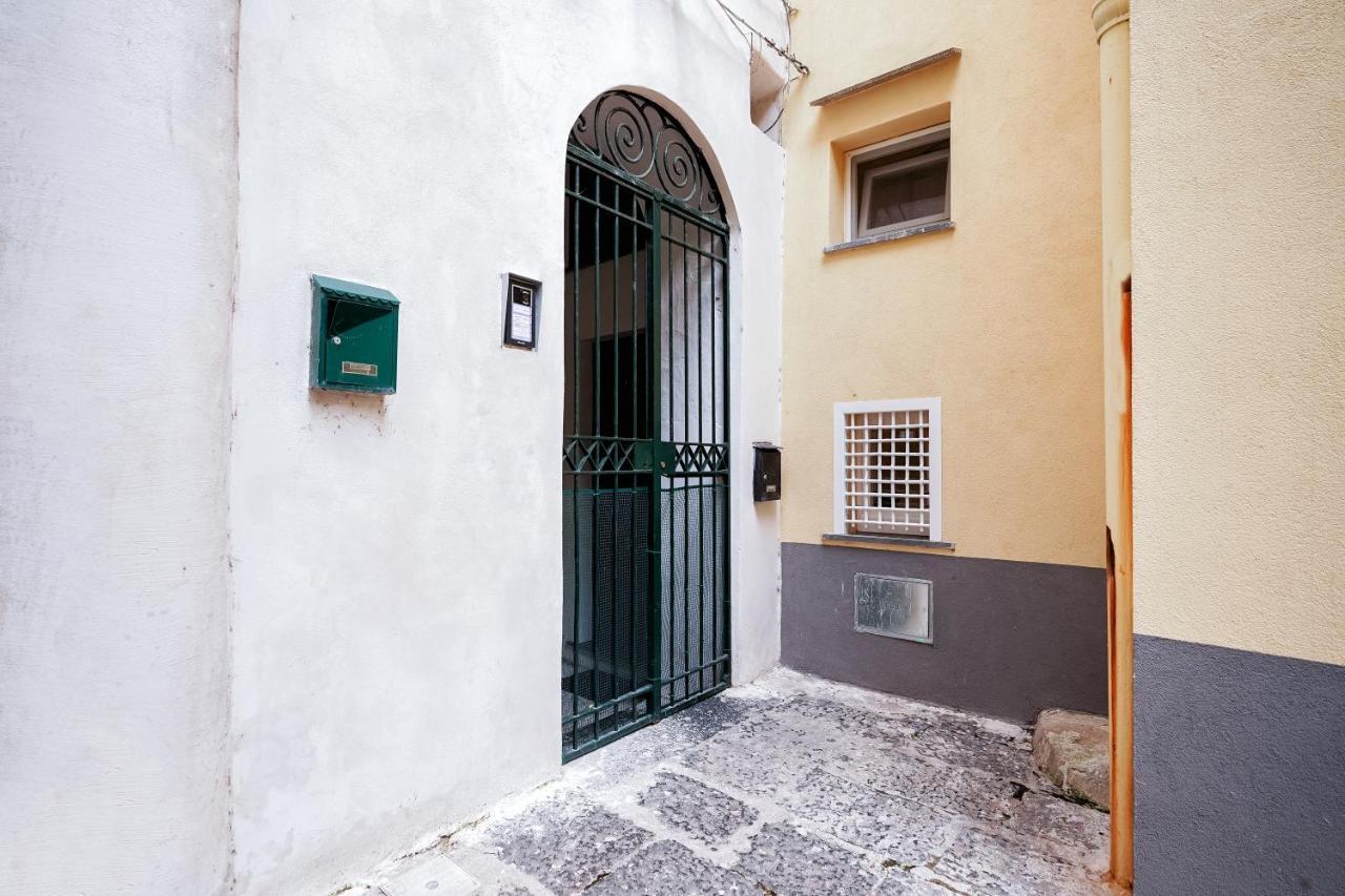 Casa Don Plinio Amalfi Center Apartment Bagian luar foto